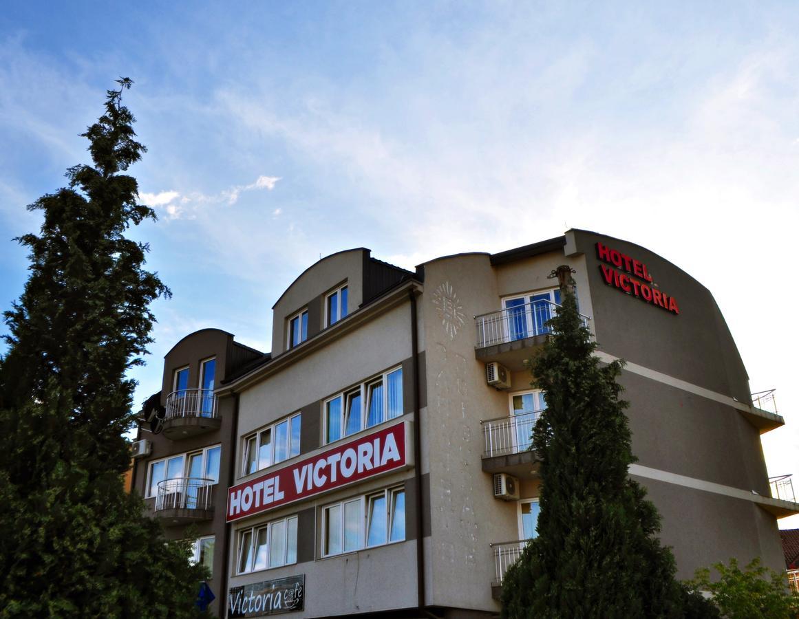Hotel Victoria Lukavica Zewnętrze zdjęcie